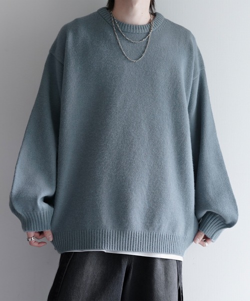 cussil（クシル）の「【cussil/クシル】ハイファンクショナルニット ワイドバルーンスリーブ ルーズ セーター（ニット/セーター・メンズ・ブラウン/ブラック/オフホワイト/ワインレッド/チャコールグレー/ダークブラウン/イエロー系/グリーン/ライトグレー/ブラック系/ブルー系/ブラウン系/レッド系/ホワイト系/ブラック系1/ブルー/シルバーグレー/ライトブルーグレー/ダークグリーン・M/L/XL/S）」の15枚目の写真