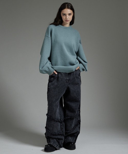 cussil（クシル）の「【cussil/クシル】ハイファンクショナルニット ワイドバルーンスリーブ ルーズ セーター（ニット/セーター・メンズ・ブラウン/ブラック/オフホワイト/ワインレッド/チャコールグレー/ダークブラウン/イエロー系/グリーン/ライトグレー/ブラック系/ブルー系/ブラウン系/レッド系/ホワイト系/ブラック系1/ブルー/シルバーグレー/ライトブルーグレー/ダークグリーン・M/L/XL/S）」の20枚目の写真