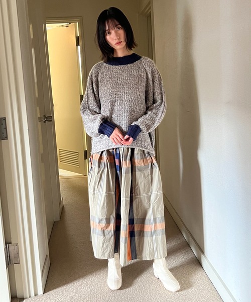 AS KNOW AS plus（アズノゥアズプラス）の「☆BIGチェックメモリフレアスカート　【2023AWアイテム】（スカート・レディース・ベージュ系/レッド系/ホワイト系・FREE）」の6枚目の写真