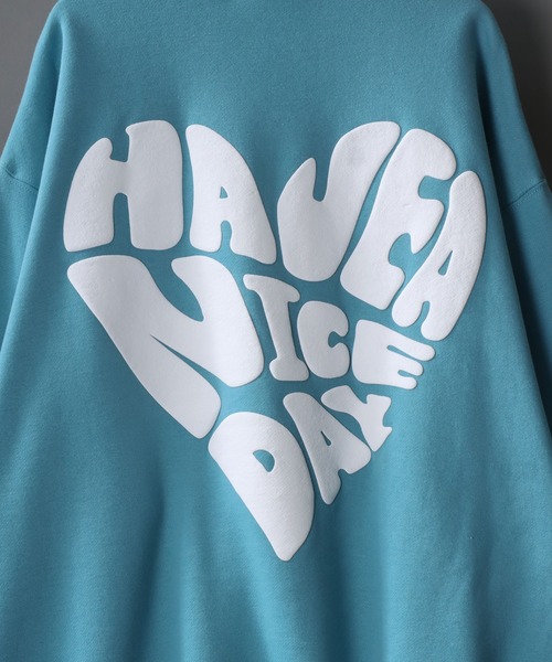 SITRY（シトリー）の「Big silhouette half zip heart logo foam print sweat shirt / ビッグシルエット ハーフジップ ハートロゴ 発泡プリント スウェットシャツ（スウェット・メンズ・ブラック/ホワイト/グレイッシュブルー・L/M）」の11枚目の写真