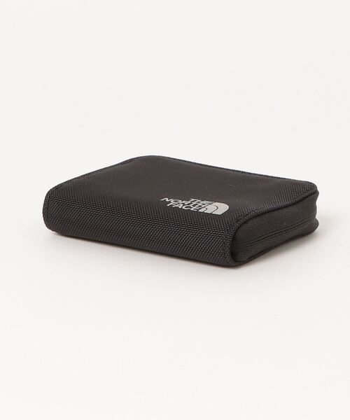 THE NORTH FACE(ザノースフェイス)の「【THE NORTH FACE/ザ ノースフェイス】SHUTTLE WALLET(財布・メンズ・ブラック/グレー/パープル/グレー系その他・FREE)」の8枚目の写真