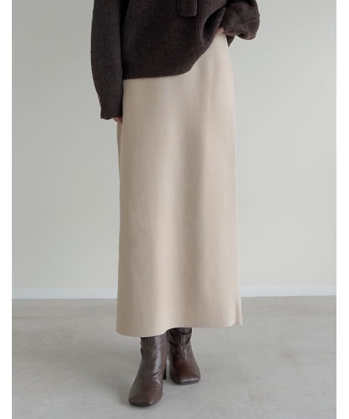 Re:EDIT（リエディ）の「[低身長サイズ有][洗濯機で洗える]ミラノリブナローニットスカート（スカート・レディース・アイボリー/チャコールグレー/ブラック/グリーン/ベージュ/レッド/ブラウン/レッド系その他・SHORT/LARGE/MEDIUM）」の5枚目の写真