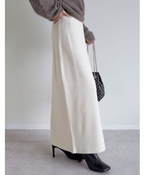 Re:EDIT（リエディ）の「[低身長サイズ有][洗濯機で洗える]ミラノリブナローニットスカート（スカート・レディース・アイボリー/チャコールグレー/ブラック/グリーン/ベージュ/レッド/ブラウン/レッド系その他・SHORT/LARGE/MEDIUM）」の12枚目の写真