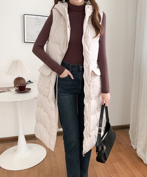 ABITOKYO（アビトーキョー）の「ボアポケット中綿フーディロングベスト（ダウンベスト・レディース・アイボリー/ブラック/ベージュ・FREE）」の6枚目の写真