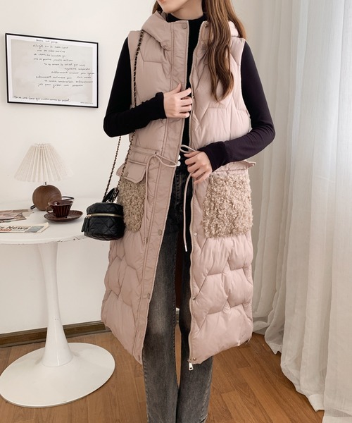 ABITOKYO（アビトーキョー）の「ボアポケット中綿フーディロングベスト（ダウンベスト・レディース・アイボリー/ブラック/ベージュ・FREE）」の12枚目の写真