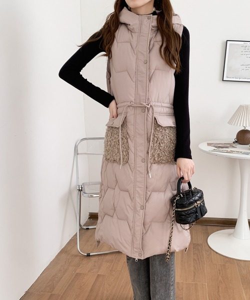 ABITOKYO（アビトーキョー）の「ボアポケット中綿フーディロングベスト（ダウンベスト・レディース・アイボリー/ブラック/ベージュ・FREE）」の15枚目の写真