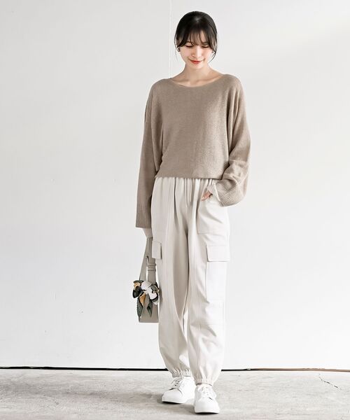 rps（アールピーエス）の「スエードポンチカーゴパンツ（カーゴパンツ・レディース・ベージュ系その他/ブラック系その他4/ブラック/モカ/ライトグレー/チャコールグレー/グレイッシュベージュ/アイボリー/ブラウン・フリー）」の19枚目の写真