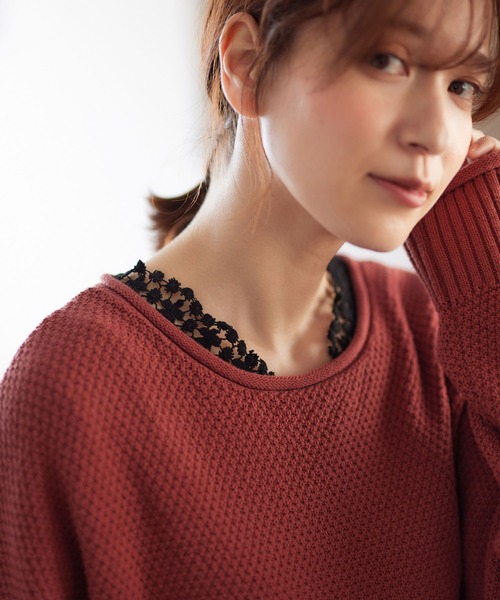 Viola e Viola(ヴィオラエヴィオラ)の「あったか綿衿見せレーストップス(Tシャツ/カットソー・レディース・ホワイト/ライトグレー/ブラック・3L/M/LL/L)」の1枚目の写真