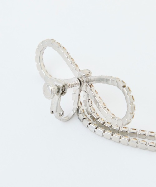one after another NICE CLAUP（ワンアフターアナザーナイスクラップ）の「【ribbon collection】ラインストーンリボンイヤリング（イヤリング・レディース・シルバー系その他・FREE）」の4枚目の写真