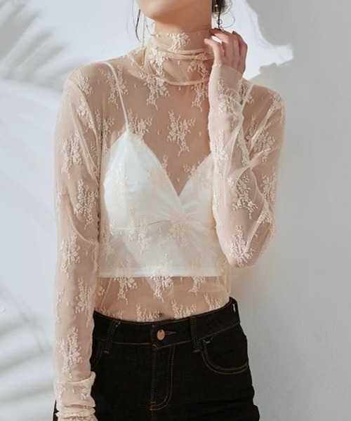 LADY LIKE(レディライク)の「ハイネック花柄シアートップス(Tシャツ/カットソー・レディース・ホワイト/パープル/ブラック/ライトベージュ・M)」の17枚目の写真