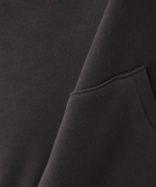 Evisen Skateboards(エビセンスケートボード)の「【EVISEN / エビセン】POCKET ZIP UP SWT(パーカー・メンズ・ブラック/ベージュ・MEDIUM/LARGE)」の5枚目の写真