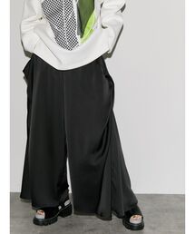 UN3D. | タックギャザーサテンワイドパンツ(その他パンツ)
