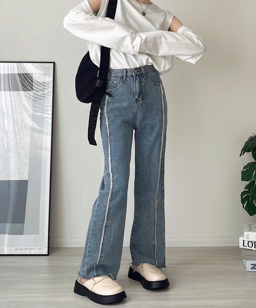 Chick（チック）の「【TAE×Chick】フリンジデニムパンツ（デニムパンツ・レディース・ブルー・M/S）」の11枚目の写真