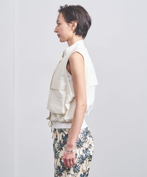 ヤマダヤSACRA オリーブ色 ノースリーブベスト サイズ38 SACRA（サクラ）の「＜SACRA＞ノースリーブ ジャケット ベスト（ベスト