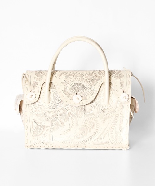 CARVING TRIBES（カービングトライブス）の「Maestra M（ハンドバッグ・レディース・ナチュラル/ブラウン系その他4/ブラック/ブラウン系その他3/キナリ・FREE）」の2枚目の写真