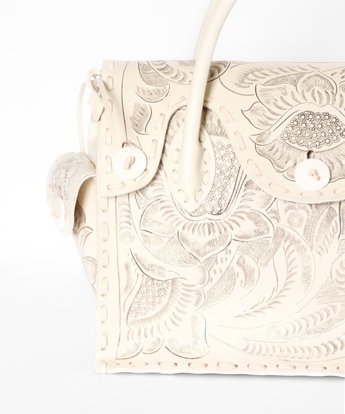 CARVING TRIBES（カービングトライブス）の「Maestra M（ハンドバッグ・レディース・ナチュラル/ブラウン系その他4/ブラック/ブラウン系その他3/キナリ・FREE）」の8枚目の写真