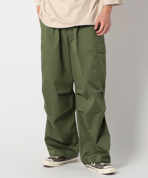 Grand PARK（グランドパーク）の「Dickies(ディッキーズ)ライトツイルカーゴイージーパンツ（カーゴパンツ・メンズ・ブラック/カーキ/ベージュ・MEDIUM/LARGE）」の3枚目の写真