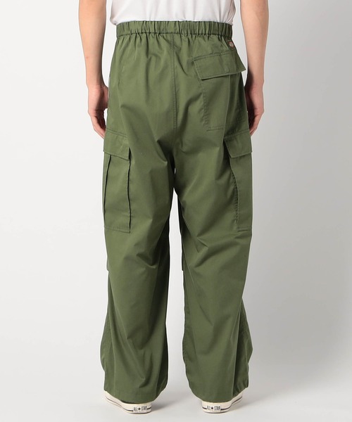 Grand PARK（グランドパーク）の「Dickies(ディッキーズ)ライトツイルカーゴイージーパンツ（カーゴパンツ・メンズ・ブラック/カーキ/ベージュ・MEDIUM/LARGE）」の5枚目の写真