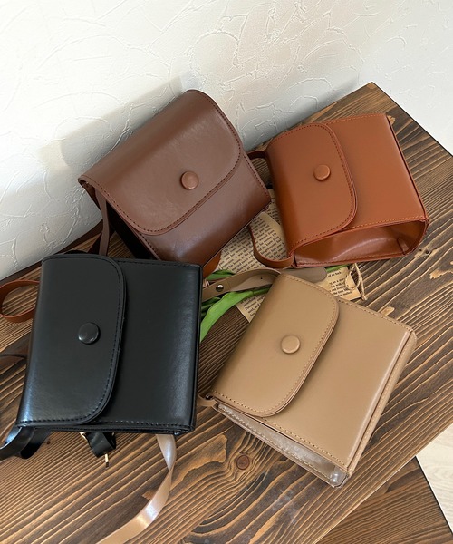 Cham.（チャム）の「くるみボタンスクエアショルダーバッグ（ショルダーバッグ・レディース・ライトブラウン/ブラック/ダークブラウン/ベージュ・F）」の15枚目の写真