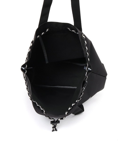 CHUMS（チャムス）の「【CHUMS/チャムス】 Easy-Go 3way Tote Bag（トートバッグ・メンズ・ブラック/ライトグレー/その他1/その他2/その他3・FREE）」の10枚目の写真