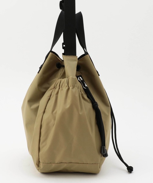 Grand PARK（グランドパーク）の「【FREDRIK PACKERS】210D BLOOM SHOULDER　別注モデル（ショルダーバッグ・レディース・ブラック/カーキ/チャコールグレー・FREE）」の5枚目の写真