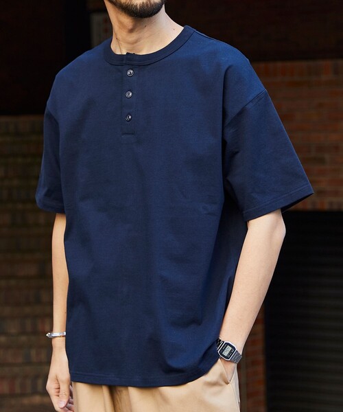 FREAK'S STORE(フリークスストア)の「限定展開 STORATECH/ストラテック ヘンリーネックTシャツ/USAコットン/抗菌/防臭/制菌/UVカット/接触冷感/吸水速乾(Tシャツ/カットソー・メンズ・グレイッシュベージュ/スミクロ/ネイビー/ブラック/ホワイト・SMALL/MEDIUM/LARGE/X-LARGE)」の17枚目の写真