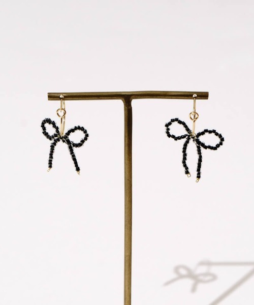 flower（フラワー）の「クリアーリボンピアス（ピアス（片耳用）・レディース・クリア/ブラック・FREE）」の17枚目の写真