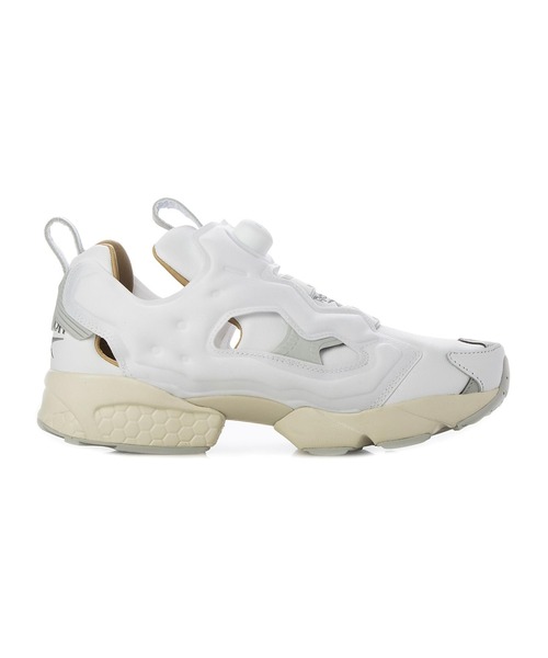 Reebok(リーボック)の「INSTAPUMP FURY 94 100074905(スリッポン・メンズ・ホワイト・24.0cm/24.5cm/25.0cm/25.5cm/26.0cm/26.5cm/27.0cm/27.5cm/28.0cm/28.5cm/29.0cm/30.0cm/23.5cm)」の2枚目の写真