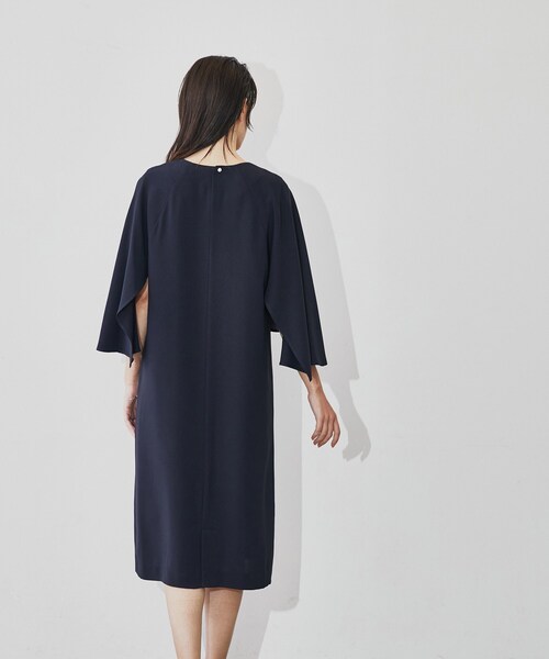 cloenc（クロエンス）の「◆【手洗い可】パールケープワンピース（ワンピース・レディース・アイボリー/ネイビー・03/01/02）」の12枚目の写真