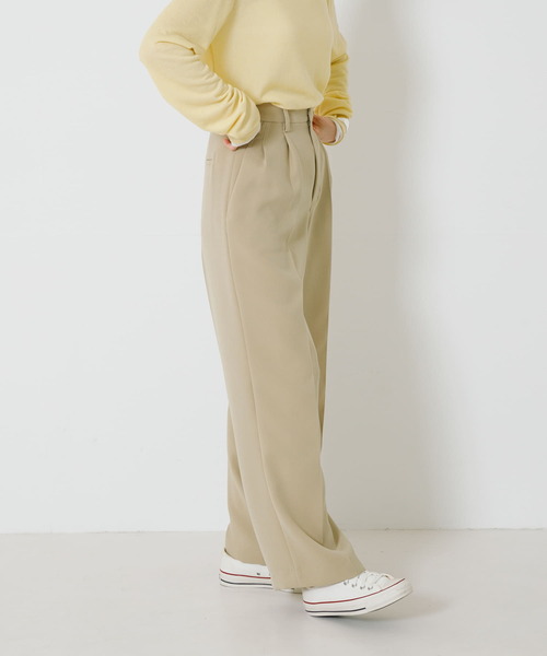 URBAN RESEARCH（アーバンリサーチ）の「『UR TECH DRYLUXE』『イージーケア』タックパンツ（その他パンツ・レディース・ブラック/ベージュ・38/36）」の15枚目の写真