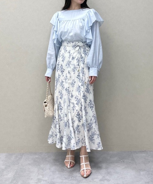 mysty woman（ミスティウーマン）の「フラワープリントフレアスカート 109955（スカート・レディース・ブラック/ライトベージュ/オフホワイト・FREE）」の15枚目の写真