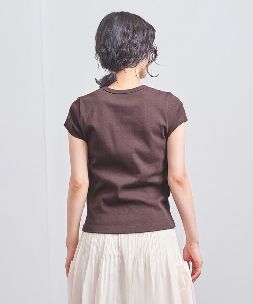 UNITED ARROWS(ユナイテッドアローズ)の「コットン フライス フレンチスリーブ Tシャツ(Tシャツ/カットソー・レディース・ブラック/ホワイト/ダークブラウン/その他1・FREE)」の7枚目の写真