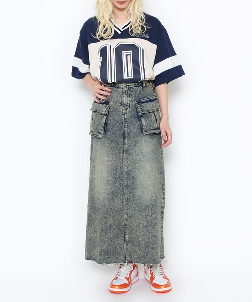 PUNYUS(プニュズ)の「デザインデニムカーゴロングスカート(デニムスカート・レディース・ライトインディゴブルー/ライトブルー/ブラック系その他・1/2/3/4)」の20枚目の写真