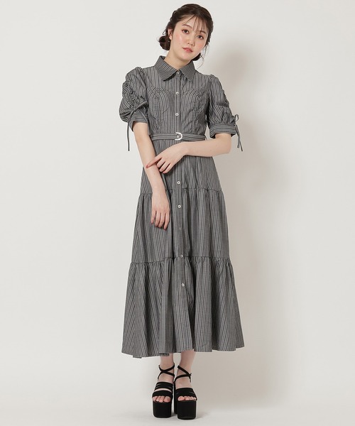 REDYAZEL(レディアゼル)の「ストライプティアードシャツワンピース(ワンピース・レディース・ブルー/ベージュ/ネイビー・SMALL/MEDIUM)」の1枚目の写真