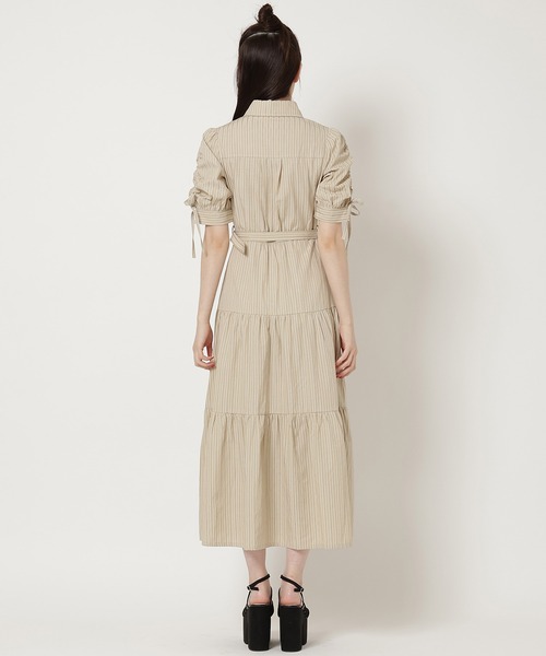 REDYAZEL(レディアゼル)の「ストライプティアードシャツワンピース(ワンピース・レディース・ブルー/ベージュ/ネイビー・SMALL/MEDIUM)」の18枚目の写真