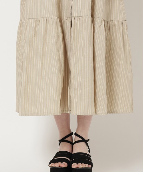 REDYAZEL(レディアゼル)の「ストライプティアードシャツワンピース(ワンピース・レディース・ブルー/ベージュ/ネイビー・SMALL/MEDIUM)」の11枚目の写真