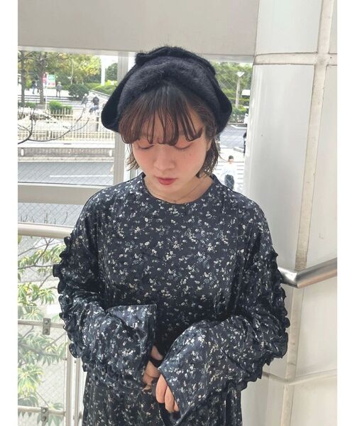 merry jenny(メリージェニー)の「ribbonイヤーフラップニットキャップ(ニットキャップ/ビーニー・レディース・アイボリー/グレー/ブラック・FREE)」の4枚目の写真