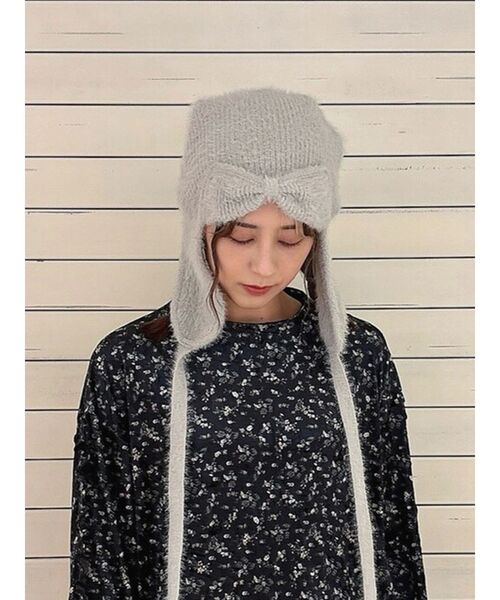 merry jenny(メリージェニー)の「ribbonイヤーフラップニットキャップ(ニットキャップ/ビーニー・レディース・アイボリー/グレー/ブラック・FREE)」の2枚目の写真