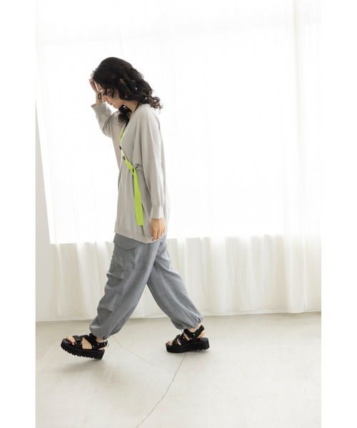 OSMOSIS（オズモーシス）の「カシュクールニットカーディガン（カーディガン/ボレロ・レディース・ライトグリーン/ライトグレー/ブラック・ONE SIZE）」の8枚目の写真