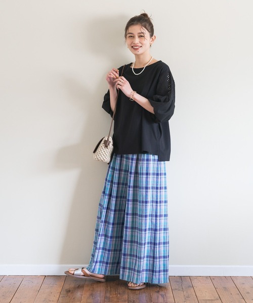 studio CLIP（スタディオクリップ）の「【イージーケア/接触冷感】多機能イージーバギーパンツ[プチ・プラスサイズあり]（その他パンツ・レディース・ベージュ/その他5/カーキ/オフホワイト/その他4・PF/ﾌﾘｰ(L)/FREE）」の10枚目の写真