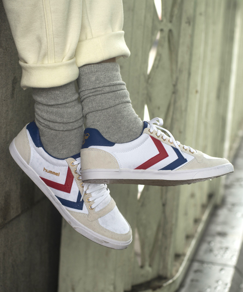 hummel（ヒュンメル）の「hummel/ヒュンメル SLIMMER STADIL CANVAS LOW/スリマー スタディール キャンバス ロー HM63112K（スニーカー・メンズ・トリコロール/ブラック×ホワイト/グレー/ネイビー/ブラック/ホワイト・22.5cm/26.5cm/25.0cm/27.0cm/28.0cm/25.5cm/24.0cm/23.0cm/29.5cm）」の19枚目の写真