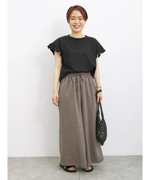 Samansa Mos2 blue（サマンサモスモスブルー）の「【接触冷感】フリルスリーブT（Tシャツ/カットソー・レディース・ホワイト/グリーン/ブラック/ネイビー/オフホワイト・F）」の8枚目の写真