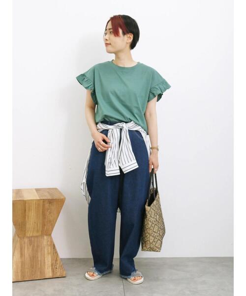 Samansa Mos2 blue（サマンサモスモスブルー）の「【接触冷感】フリルスリーブT（Tシャツ/カットソー・レディース・ホワイト/グリーン/ブラック/ネイビー/オフホワイト・F）」の7枚目の写真