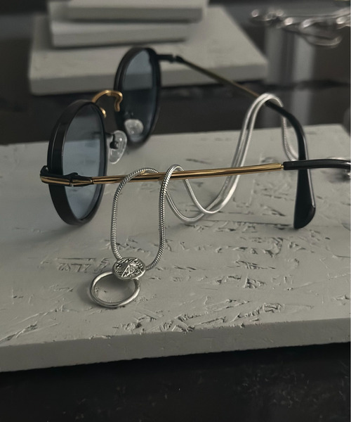 SILVER BULLET（シルバーバレット）の「『SBLT』ユニセックス サングラスホルダートップネックレス（ネックレス・レディース・シルバー系4/シルバー系3/シルバー系2/シルバー系1・FREE）」の3枚目の写真