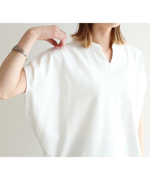 reca（レカ）の「綿100％！キーネックドルマンワイドTシャツ（Tシャツ/カットソー・レディース・アイボリー/パープル系その他/グレイッシュベージュ/ブラック・M）」の5枚目の写真