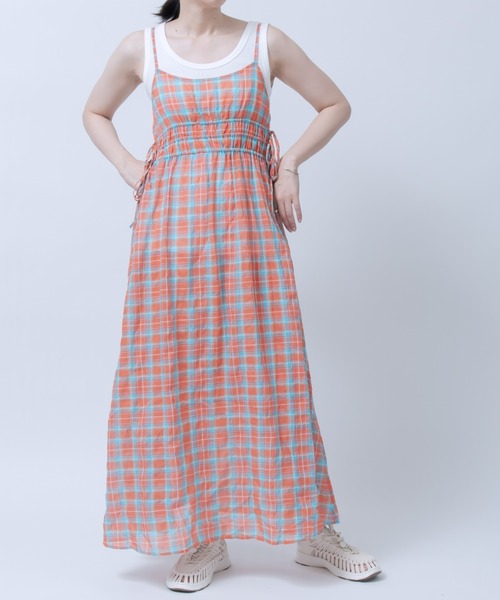 LOSUCA（ロスカ）の「レイヤードキャミワンピース（ワンピース・レディース・マスタード/アイボリー/オレンジ・FREE）」の4枚目の写真