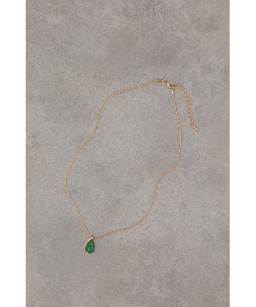 AZUL by moussy（アズールバイマウジー）の「ストーンライクモチーフネックレス（ネックレス・レディース・グリーン/ブラック・FREE）」の11枚目の写真