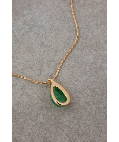 AZUL by moussy（アズールバイマウジー）の「ストーンライクモチーフネックレス（ネックレス・レディース・グリーン/ブラック・FREE）」の14枚目の写真