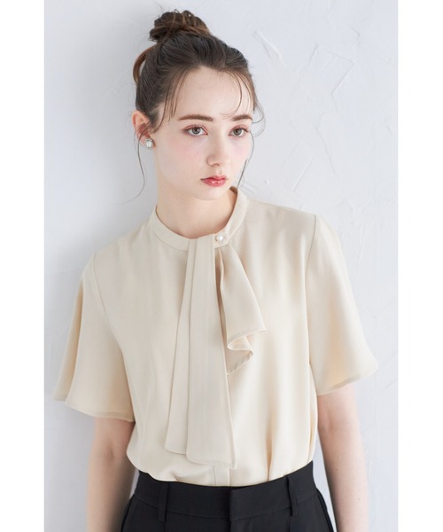 tocco closet（トッコ　クローゼット）の「２ＷＡＹボウタイ付きフレアスリーブブラウス（シャツ/ブラウス・レディース・ブラック/オフホワイト/クリーム/ネイビー/ミント/ラベンダー/ホワイト・M）」の4枚目の写真