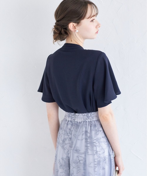 tocco closet（トッコ　クローゼット）の「２ＷＡＹボウタイ付きフレアスリーブブラウス（シャツ/ブラウス・レディース・ブラック/オフホワイト/クリーム/ネイビー/ミント/ラベンダー/ホワイト・M）」の22枚目の写真